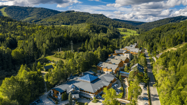 Hotel w górach: kryteria wyboru idealnego miejsca na wypoczynek