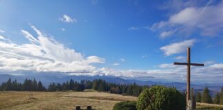 Krawców Wierch: Najlepsze szlaki – Mapy i Opisy Tras krawców wierch