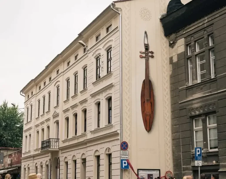 Grudzień pełen tradycji w ROK Bielsko-Biała. Warsztaty, kolędowanie i wyjątkowe wystawy
