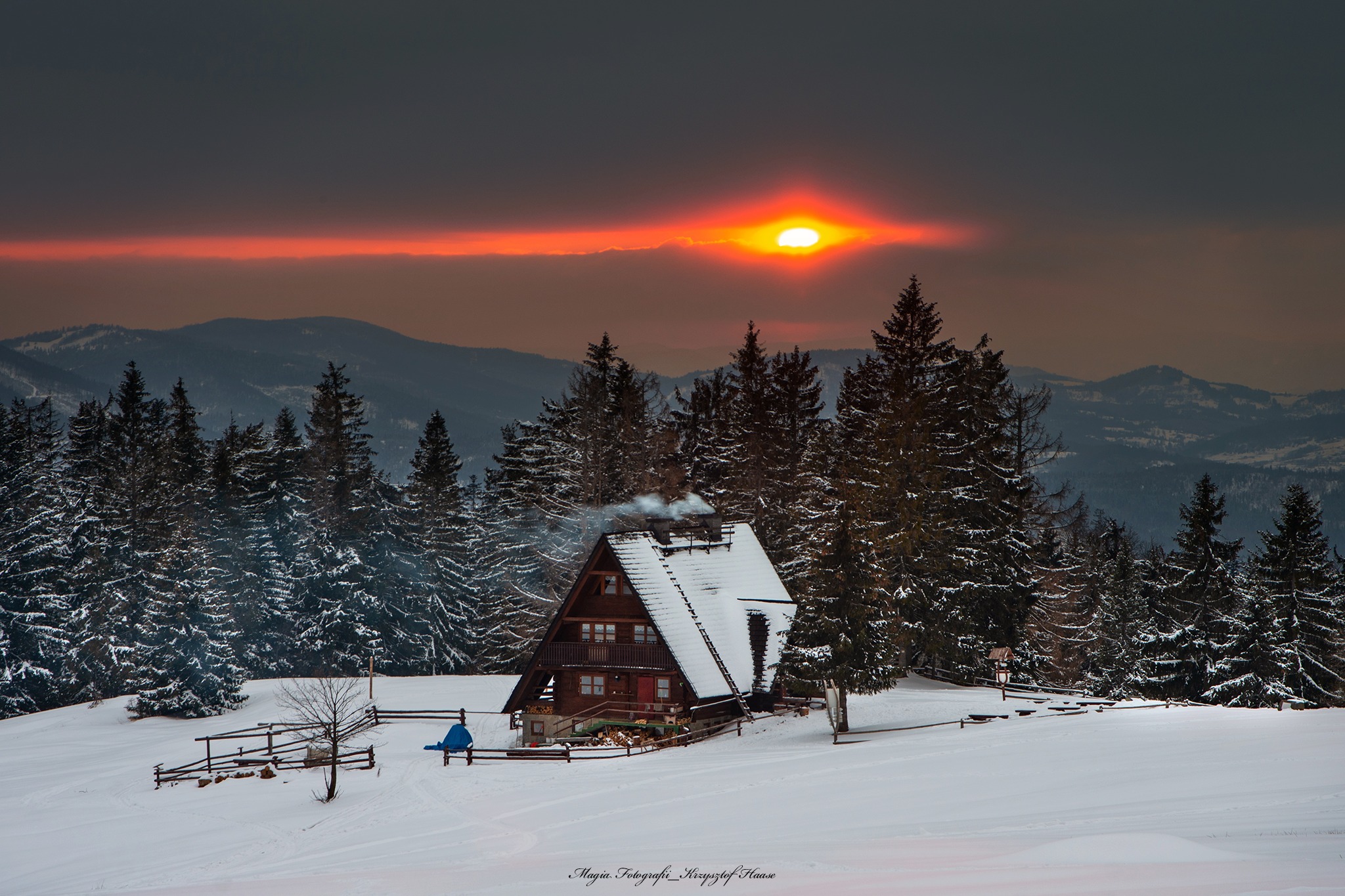 Bacówka PTTK na Krawcowym Wierchu