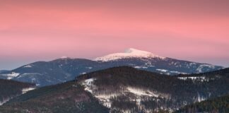Beskid Żywiecki: Szczyty, najlepsze szlaki i atrakcje regionu beskid żywiecki