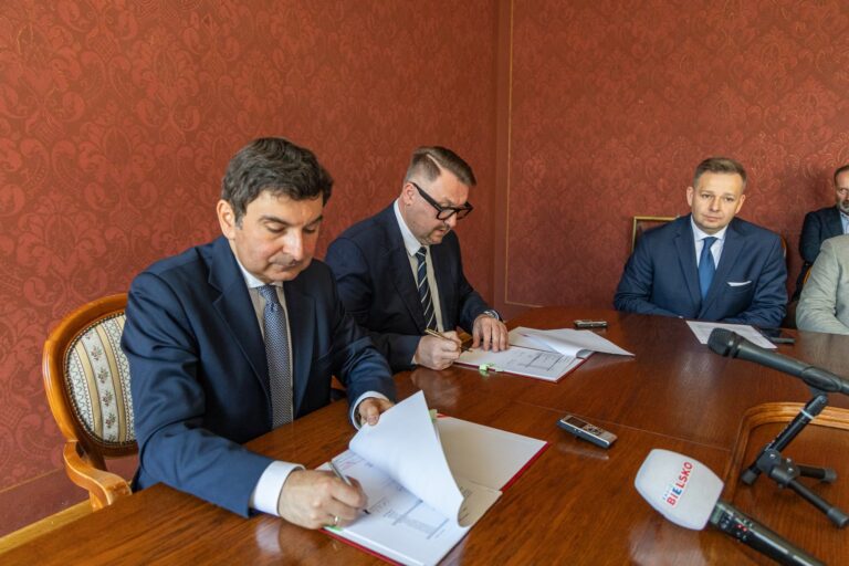 Nowa obwodnica Bielska-Białej coraz bliżej. Podpisano umowę i wskazano kolejne kroki