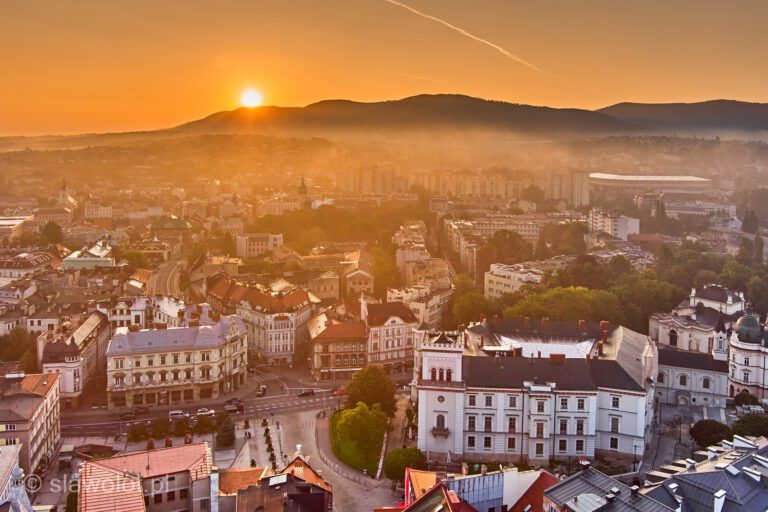 Noc Muzeów 2026 w Bielsku-Białej już jutro. Ponad 30 lokalizacji, nocne zwiedzanie i wyjątkowe atrakcje w całym mieście