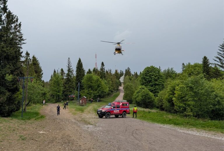 Groźny wypadek rowerzysty pod Szyndzielnią. GOPR mówi wprost, czego zabrakło w jego ekwipunku