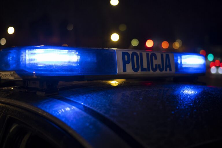 Chciał dać policjantom 5 tys. zł i uniknąć kłopotów. Teraz 47-latkowi grozi surowa kara