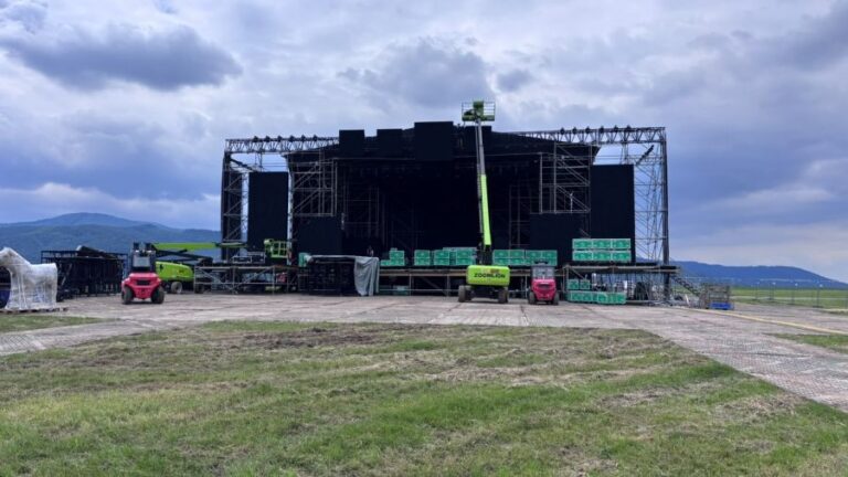 Lato z Radiem Bielsko-Biała 2026. Dziś od rana atrakcje, wieczorem koncert na lotnisku