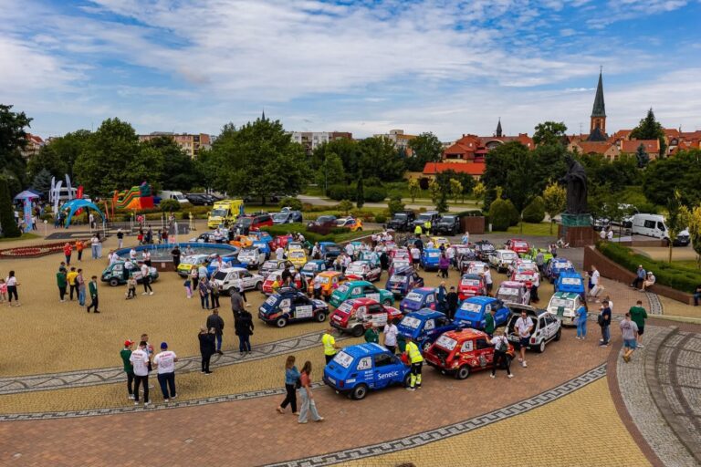 Kultowe Maluchy wracają dziś do Bielska-Białej. Wieczorem korowód i spotkanie ze znanymi ambasadorami