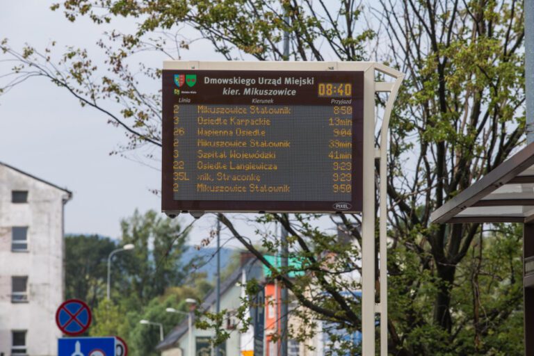 30 nowych tablic pojawi się na przystankach. Bielsko-Biała rozbudowuje system ITS