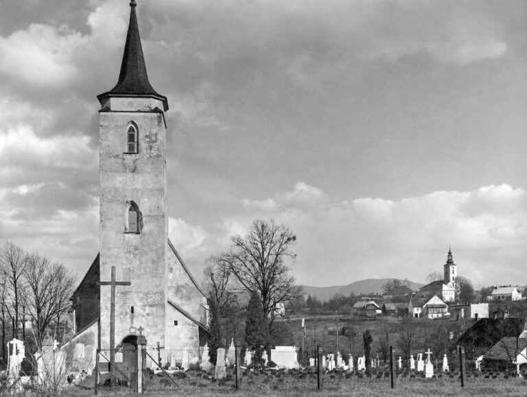 Grodzisko i gotycki kościół w Starym Bielsku. Będzie spacer śladami średniowiecza