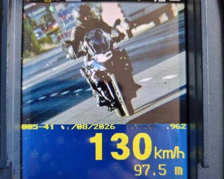 Pędzili około 130 km/h ulicami Bielska-Białej. Jeden stracił prawo jazdy, drugi stanął przed sądem