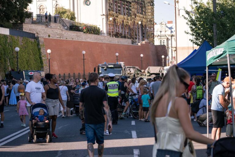 Od piątku duże utrudnienia w centrum Bielska-Białej. Zamknięte ulice i kilkanaście linii na objazdach