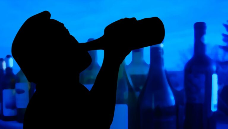 Bielsko-Biała wprowadza nocny zakaz sprzedaży alkoholu. Radni zdecydowali niemal jednogłośnie