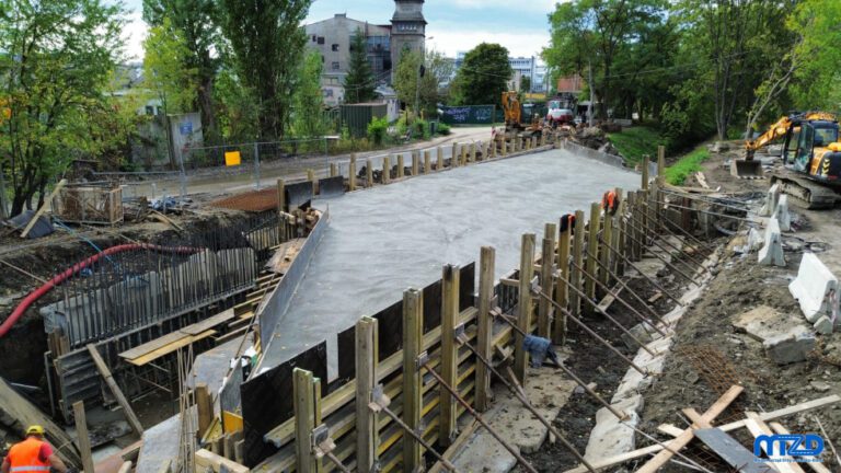 Nowy most w Bielsku-Białej coraz bliżej ukończenia. Zakończono kluczowy etap budowy