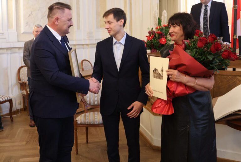 Kacper Tomasiak znów przeszedł do historii. W Bielsku-Białej odebrał wyjątkowe wyróżnienie